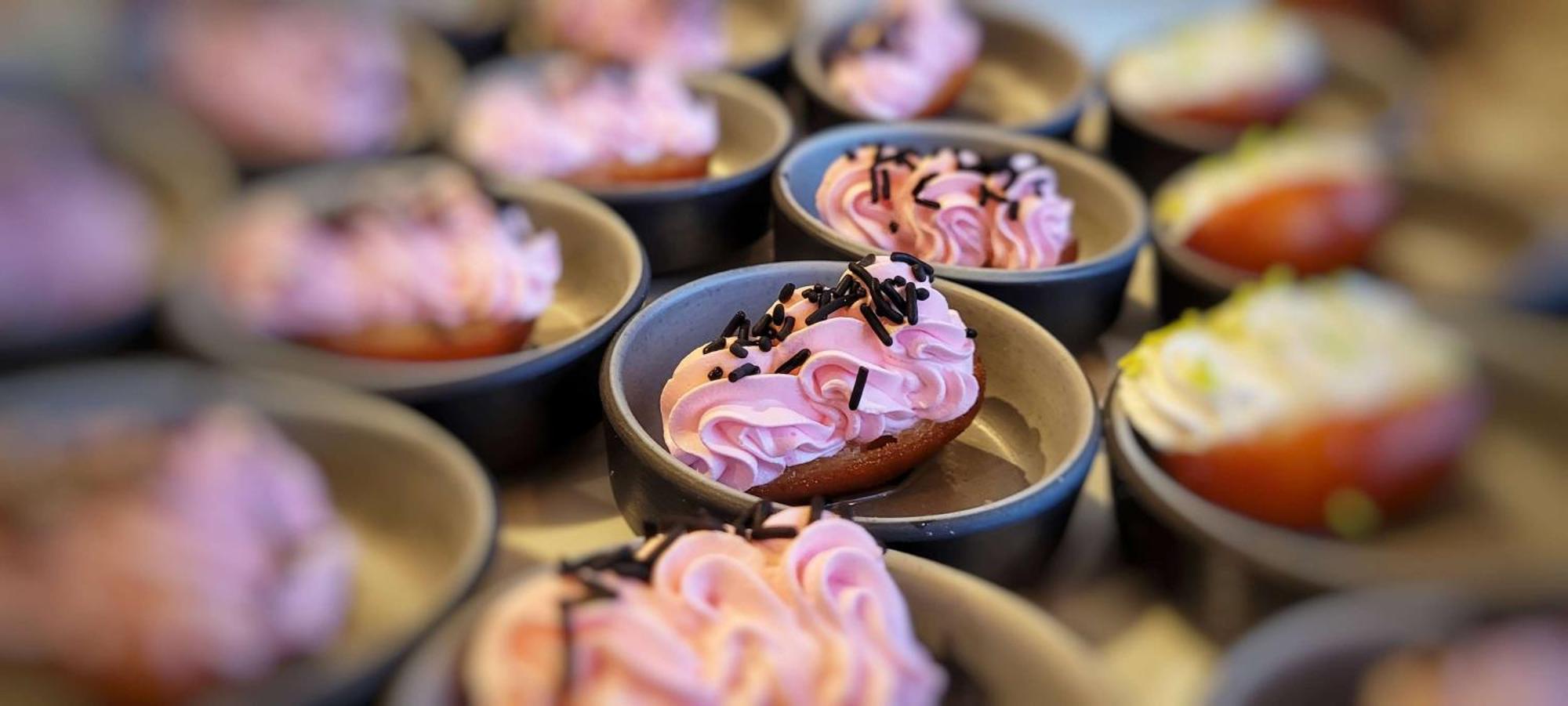 Radisson Blu Hotel, Greater Noida Eksteriør bilde Cupcakes