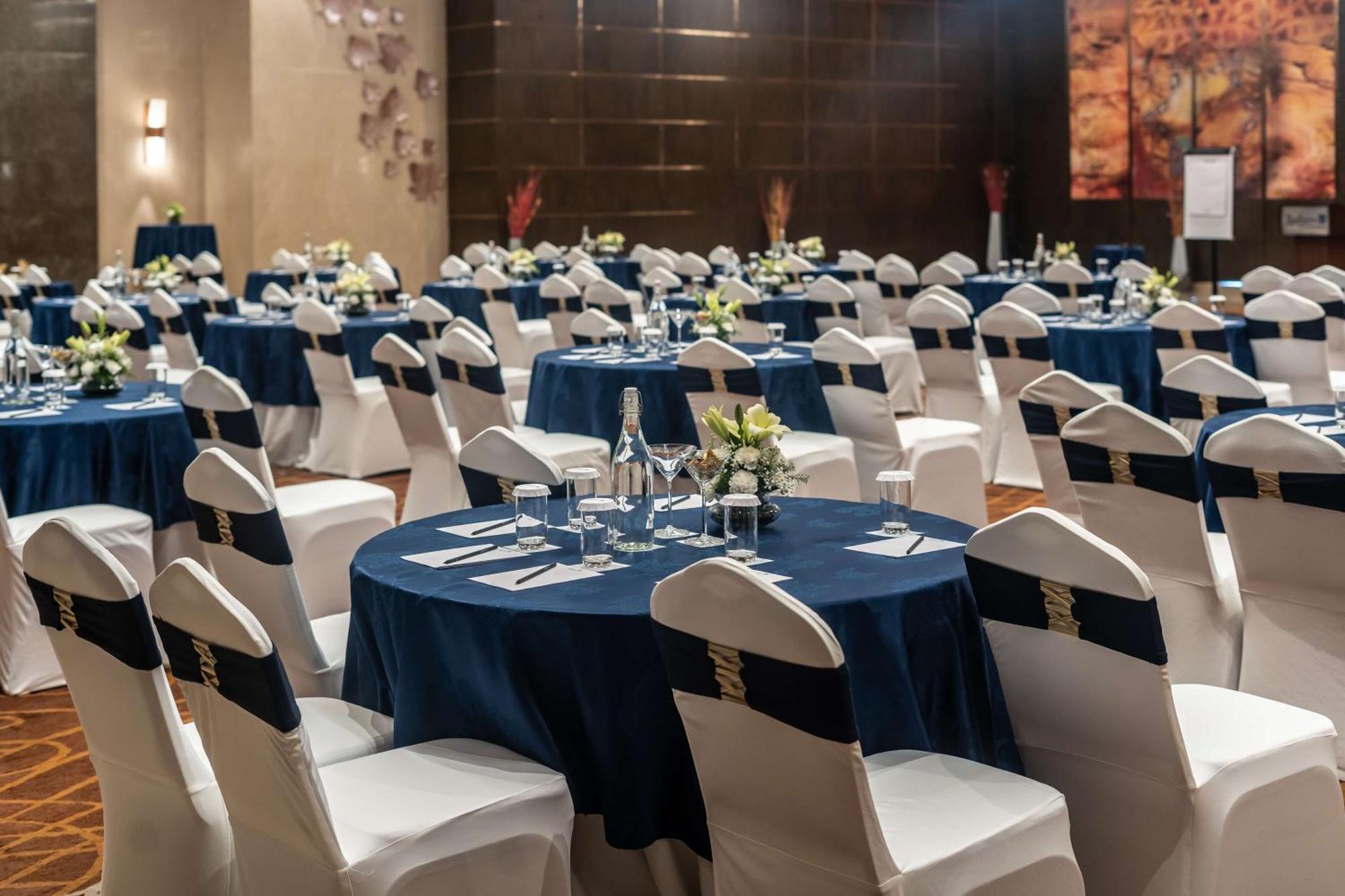 Radisson Blu Hotel, Greater Noida Eksteriør bilde The Grand Ballroom
